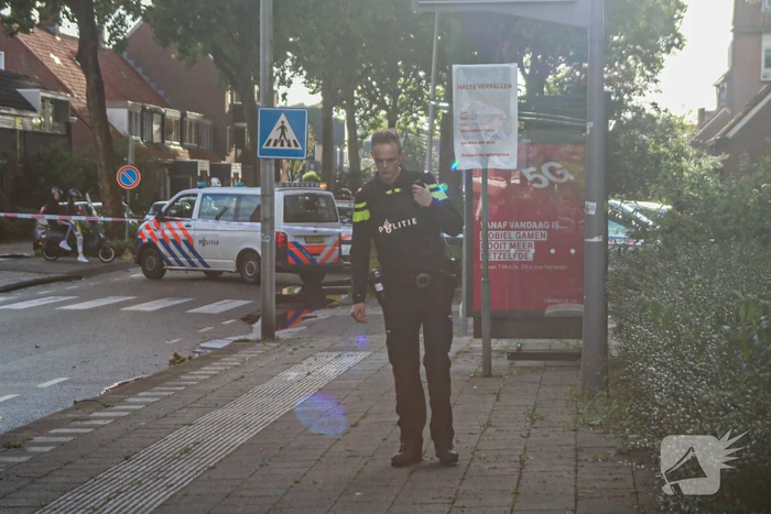 Mogelijk geschoten bij bushalte in Waterland