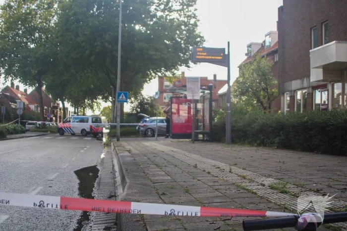 Mogelijk geschoten bij bushalte in Waterland