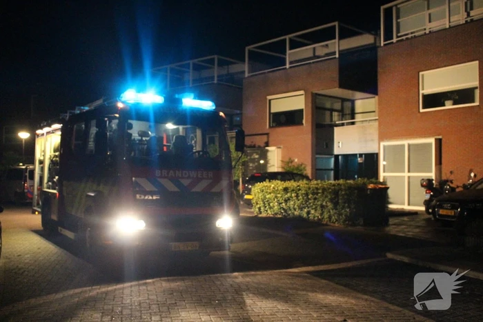 Tuinhuis brandt volledig uit