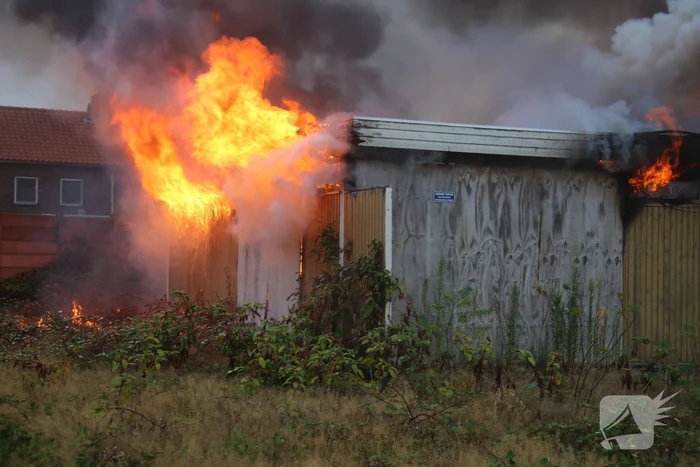 Uitslaande brand verwoest leegstaand pand