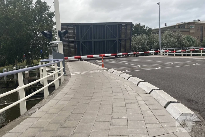 Haastrechtsebrug sluit niet meer na storing
