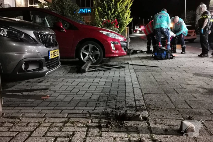 Twee gewonden na val met brommer