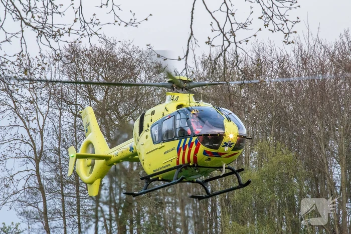 Wielrenster zwaargewond na val