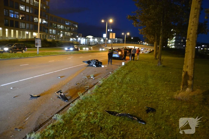 Motor flink beschadigd na ongeval met auto