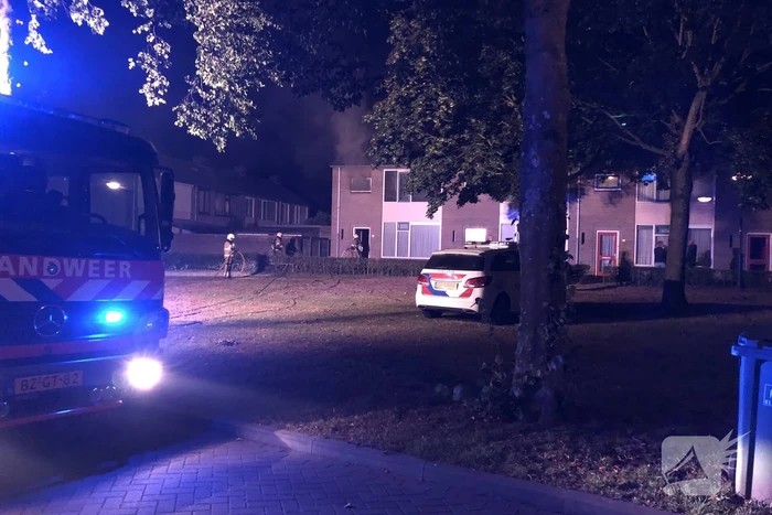 Veel rook bij brand in woning
