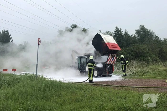 Grasmaaier vliegt in brand
