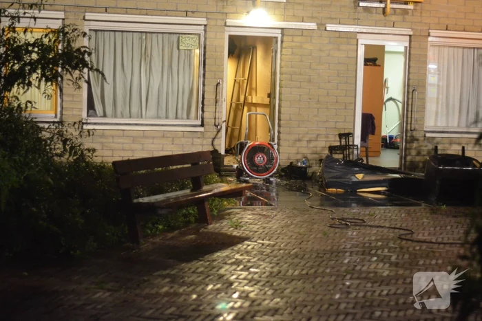 Wooncomplex Yulius ontruimd na brand