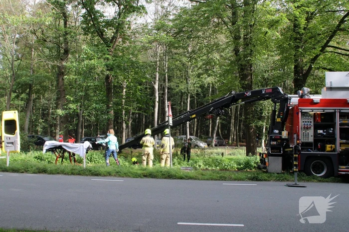 Persoon in greppel gevallen