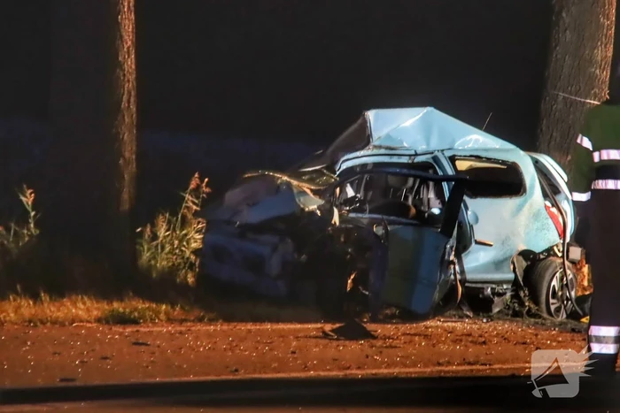 Automobilist overleden na ernstig verkeersongeval