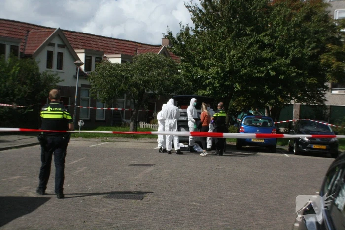 Overleden persoon aangetroffen na mogelijk misdrijf