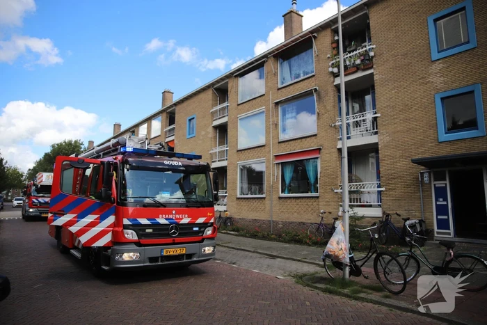 Brand op balkon van flatwoning op derde verdieping