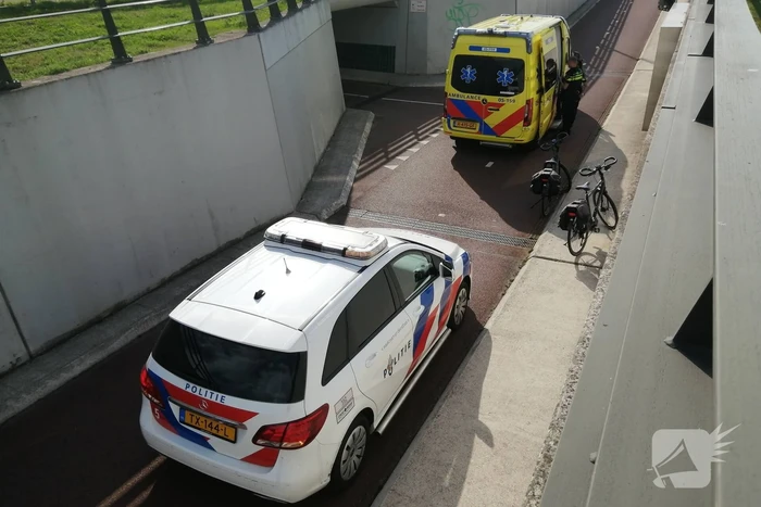 Fietser komt ten val