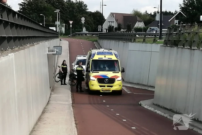 Fietser komt ten val