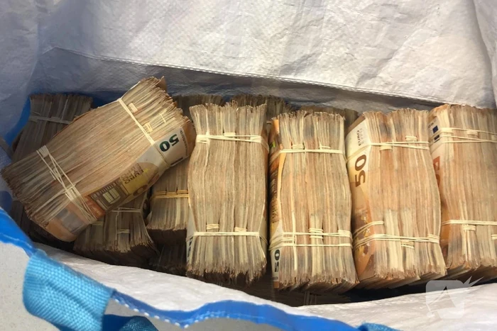 Bestuurder met 500.000 euro cashgeld deal gemaakt met Openbaar Ministerie