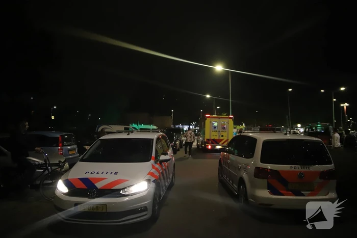 Man zwaargewond bij steekpartij in flatwoning