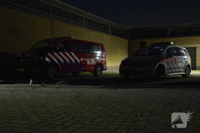 Veel rookontwikkeling door brandende afvalberg
