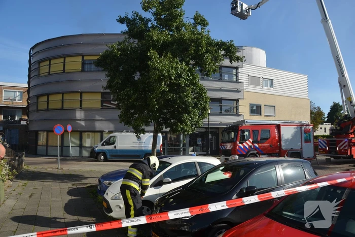 Veel rook bij brand in winkel