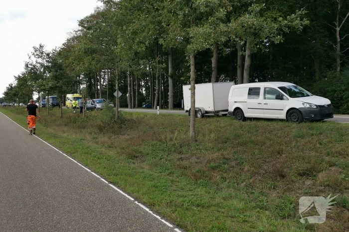 Vier voertuigen betrokken bij kop-staart aanrijding