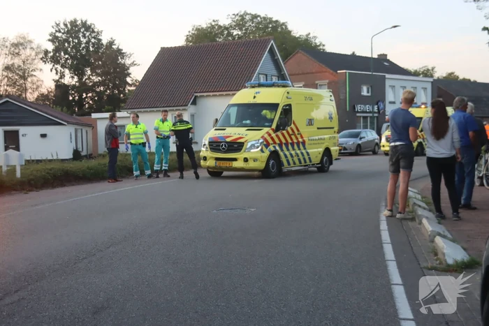 Fietser zwaargewond na aanrijding