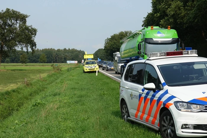 Vier voertuigen betrokken bij kop-staart verkeersongeval
