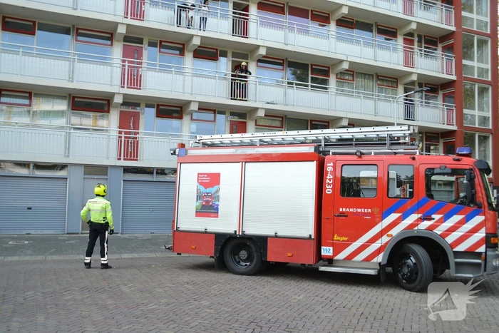 Magnetron in flatwoning vliegt in brand