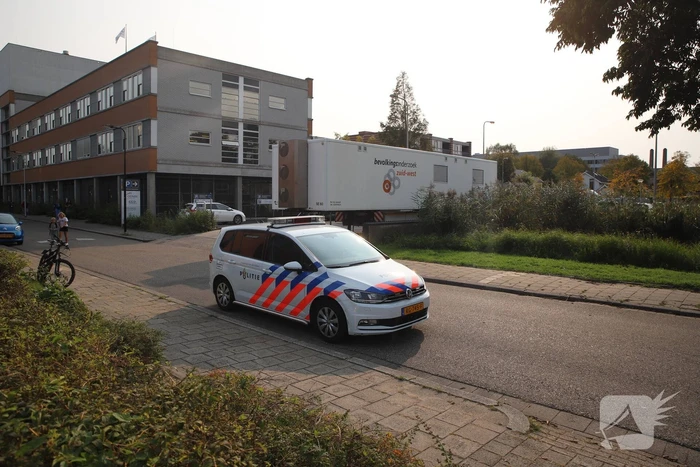 Brandweer bevrijdt kind uit vergrendelde auto
