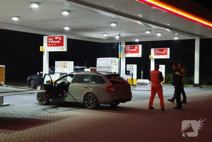Auto klemgereden na bedreiging