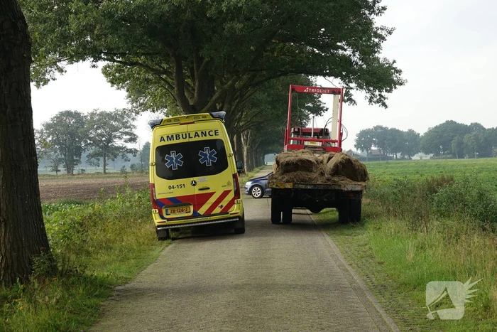 Wielrenner raakt gewond bij harde val