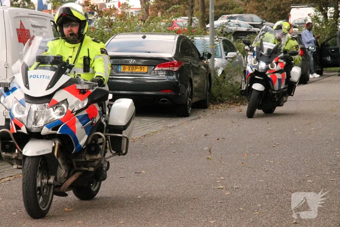 Blikschade bij botsing tussen drie auto's
