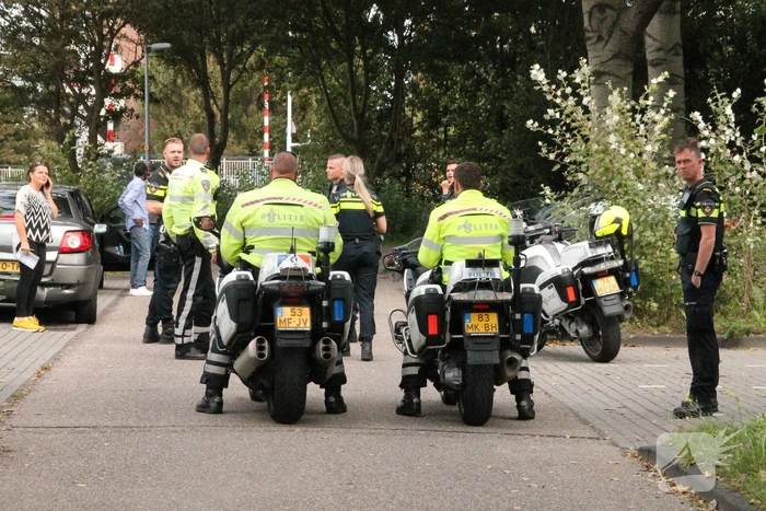 Blikschade bij botsing tussen drie auto's