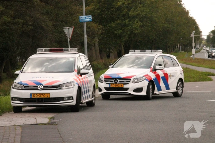 Blikschade bij botsing tussen drie auto's