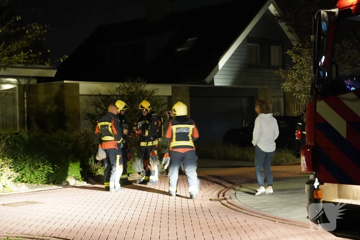 Onderzoek naar brandlucht in woning