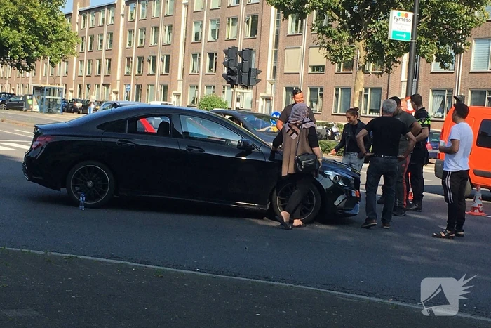 Flinke schade na botsing op kruising
