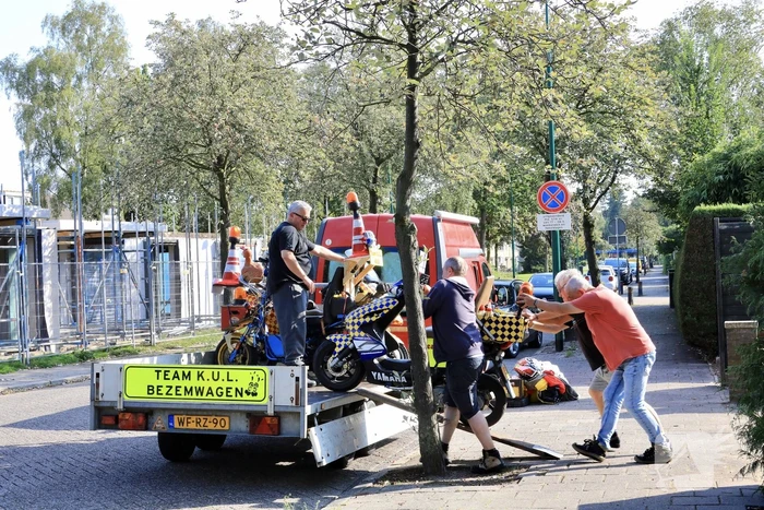 Toertocht K.U.L.Team eindigt in aanrijding