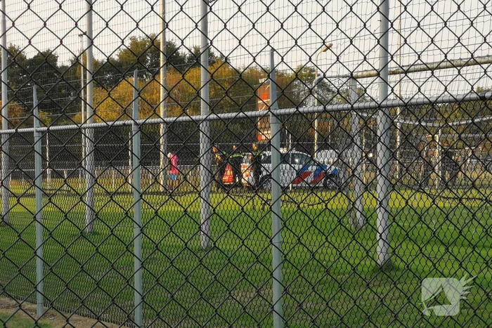 Politie inzet op sportpark na overlast