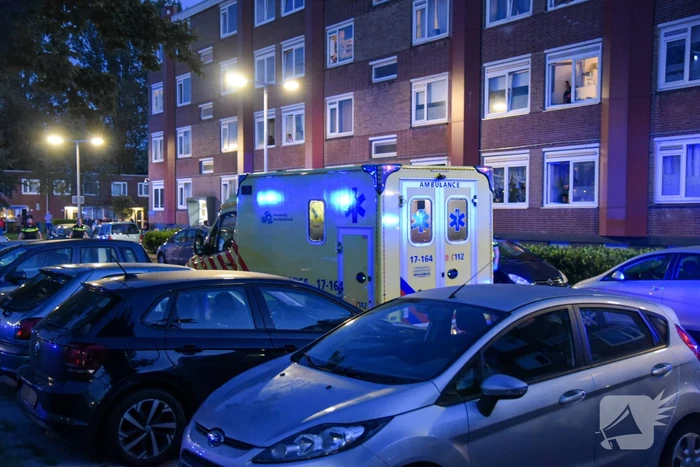 Persoon zwaargewond bij steekpartij