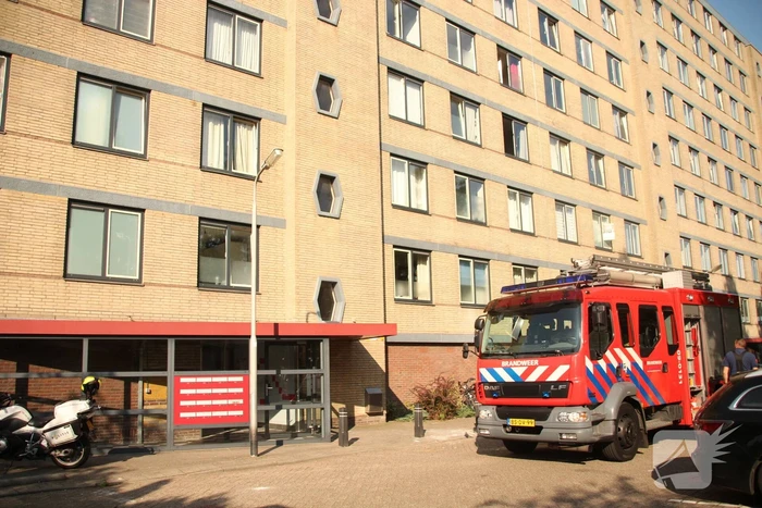 Flatwoning onder water gelopen door kapotte leiding