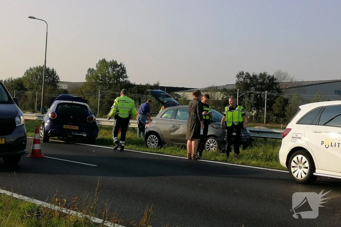 Veel schade na kop-staart botsing