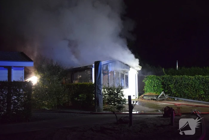 Flinke uitslaande brand in chalet