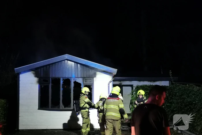 Flinke uitslaande brand in chalet