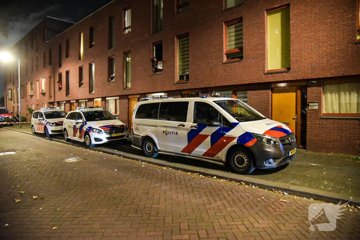 Man in auto overleden na schietincident