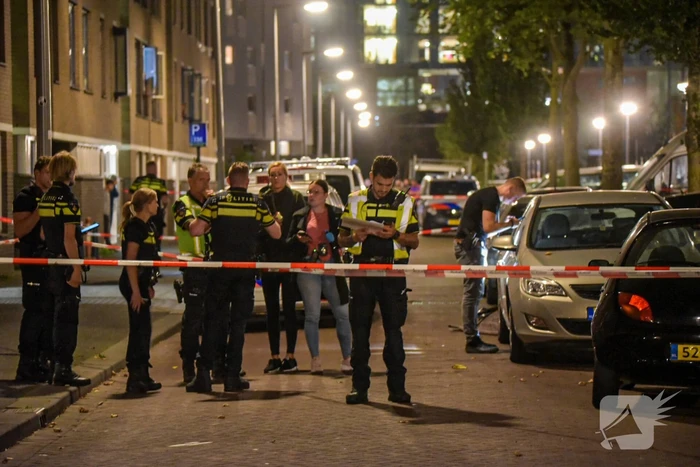 Man in auto overleden na schietincident