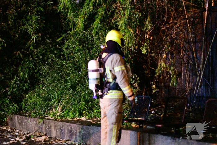 Brand bij speeltuin in Overschie