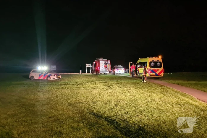 Massale inzet naar mogelijk persoon te water