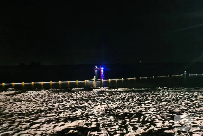 Massale inzet naar mogelijk persoon te water