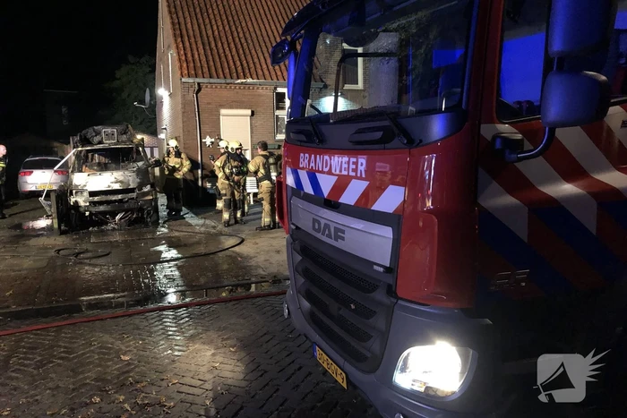 Camper verwoest door brand