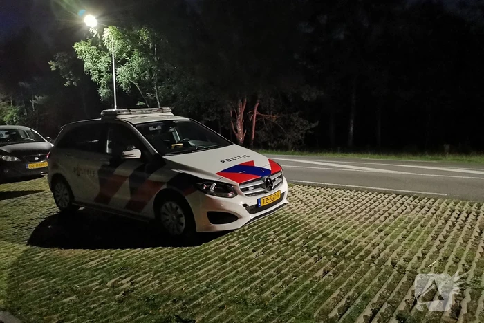 Politie zoekt met helikopter en speurhonden naar vermiste vrouw