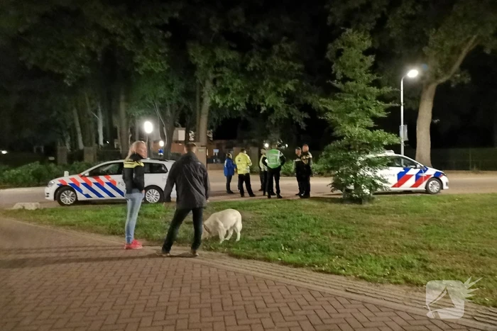Politie zoekt met helikopter en speurhonden naar vermiste vrouw