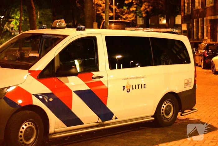 Twee gewapende mannen slaan op de vlucht na woningoverval