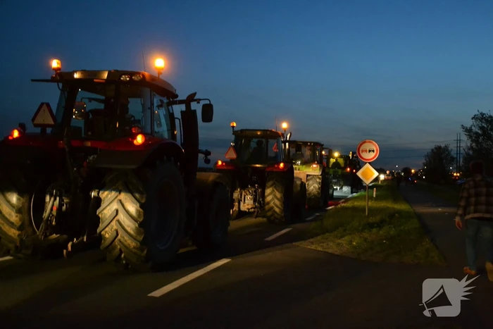 Veel trekkers bij demonstratie op weiland